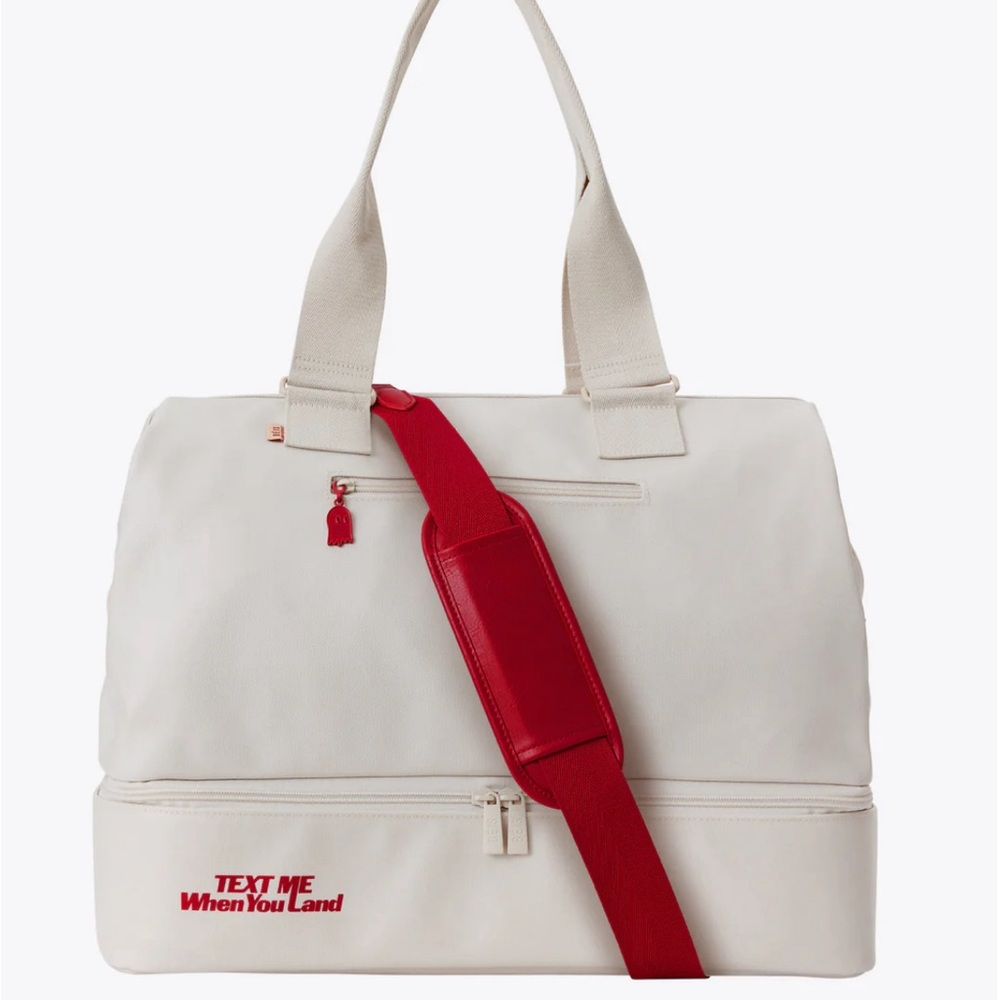 Like new w/o tags; used only once - Beis Weekender in Ghost White *Sold